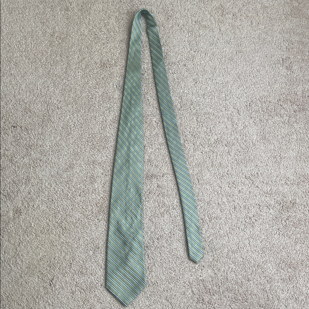 Axcess Men's Tie in Green and Blue Stripes